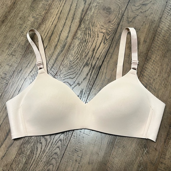 Warner's Other - Warners bra 36C blissful benefits nude tan wireless seamless